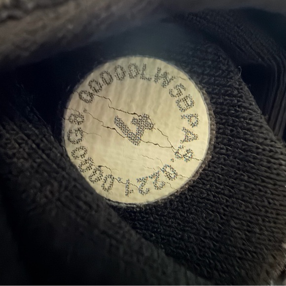 Lululemon High-Rise black biker athletic Shorts 9” inseam Size 4 - Picture 6 of 6